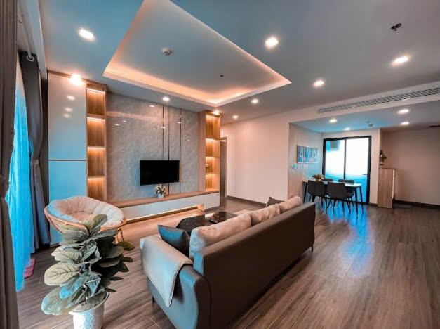 St Apartment - Flc Seatower Куи Нхон Екстериор снимка